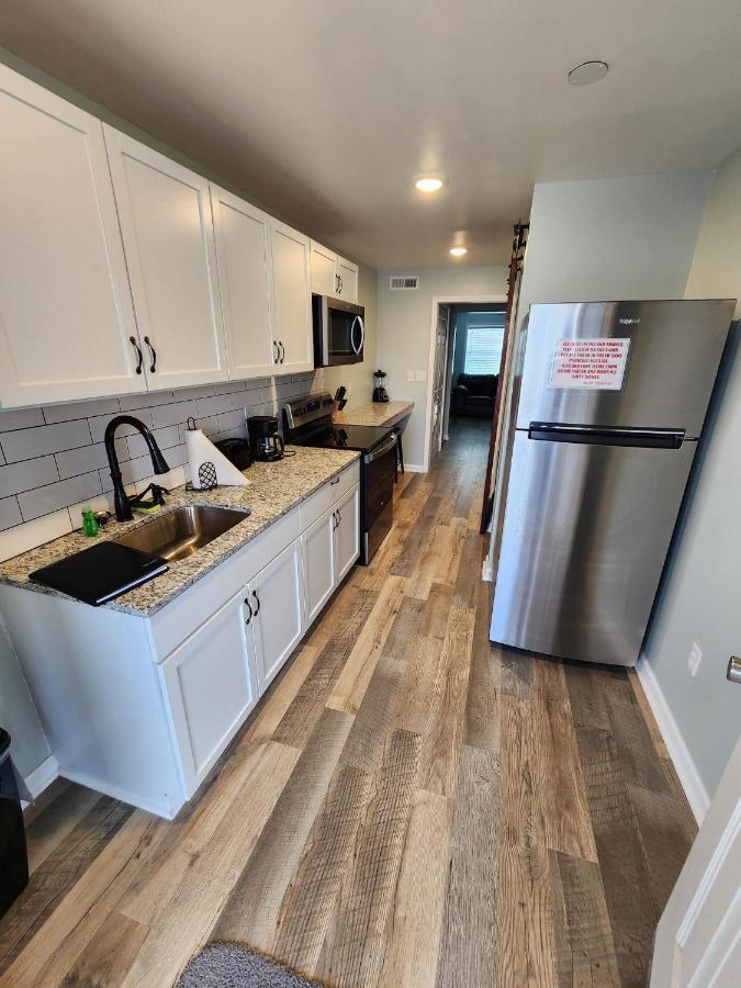 125 Atlantic Avenue Unit I - Pet Friendly! Walk To The Beach And Pier! 1Br -1Ba - Sleeps 2-4 Guests! Myrtle Beach Bagian luar foto