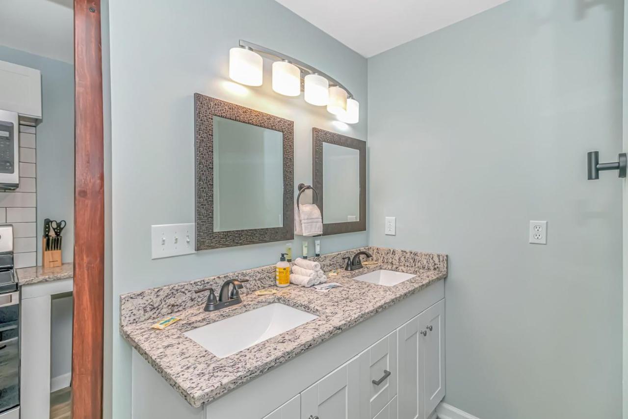 125 Atlantic Avenue Unit I - Pet Friendly! Walk To The Beach And Pier! 1Br -1Ba - Sleeps 2-4 Guests! Myrtle Beach Bagian luar foto